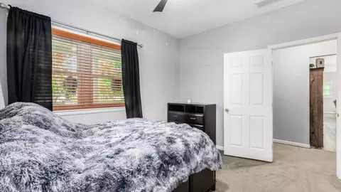 Bedroom - 50 Barton Pl, Hebron, OH 43025 photo 2 of 4