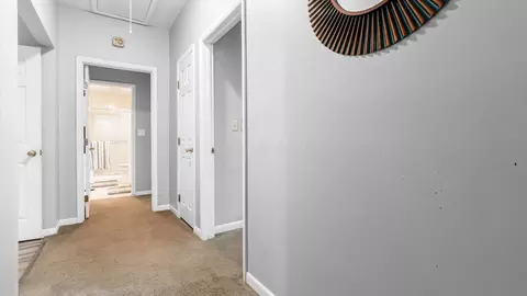Entry Way - 50 Barton Pl, Hebron, OH 43025 photo 1 of 2