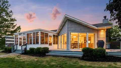 50 Barton Pl, Hebron, OH 43025