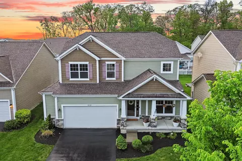 6139 Bradwood Dr, Westerville, OH 43081