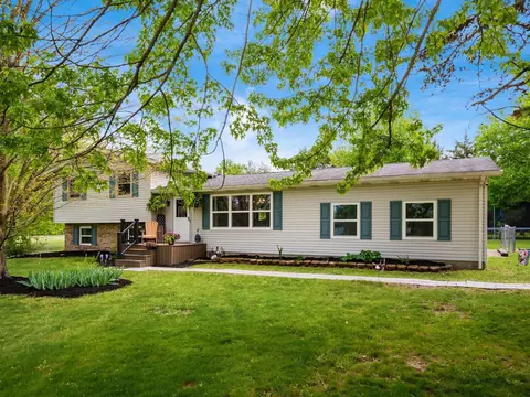 6105 Houseman Rd, Ostrander, OH 43061