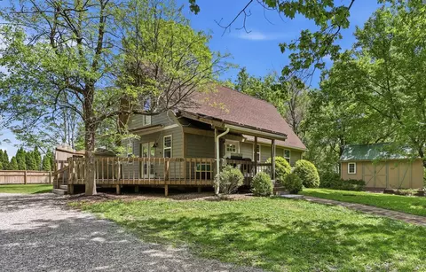 13995 Graham Rd SW, Pataskala, OH 43062