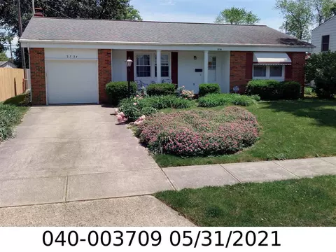 3734 Santa Maria Dr, Grove City, OH 43123