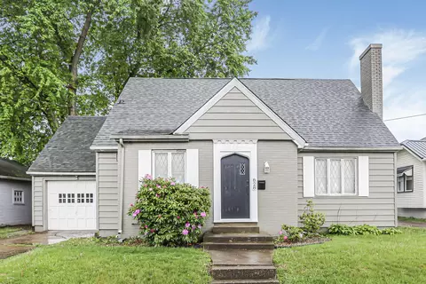828 Lindbergh Ave, Zanesville, OH 43701