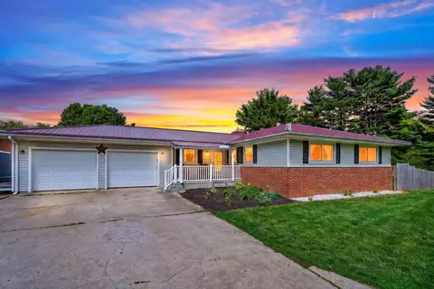 2788 Pine Dr, Circleville, OH 43113