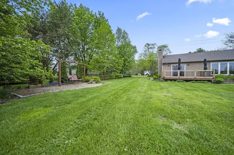 Exterior - 2672 Gooding Rd, Marion, OH 43302 photo 15 of 38