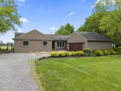 Exterior - 2672 Gooding Rd, Marion, OH 43302 photo 29 of 38