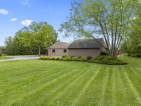 Exterior - 2672 Gooding Rd, Marion, OH 43302 photo 31 of 38