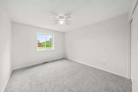 Bedroom - 2672 Gooding Rd, Marion, OH 43302 photo 4 of 15