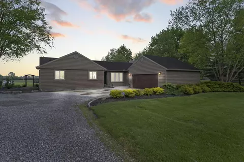 2672 Gooding Rd, Marion, OH 43302