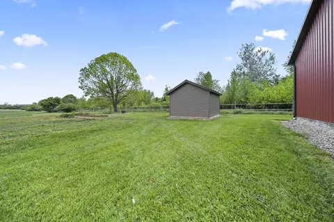 Exterior - 2672 Gooding Rd, Marion, OH 43302 photo 22 of 38