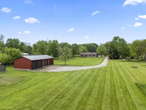 Exterior - 2672 Gooding Rd, Marion, OH 43302 photo 34 of 38