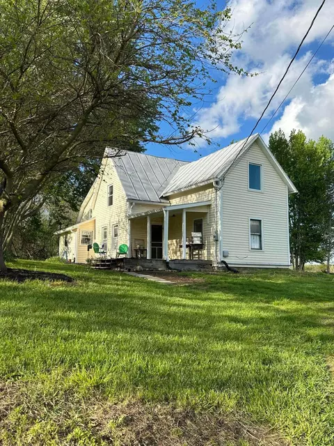 14179 Vance Rd, Mount Vernon, OH 43050