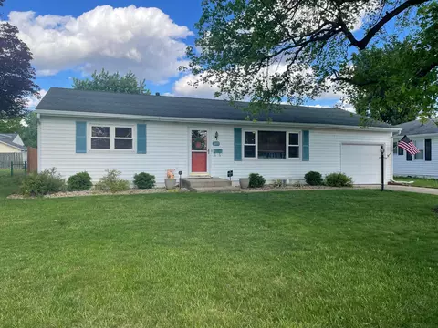 1070 Georgia Rd, Circleville, OH 43113