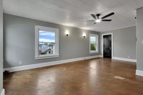 Living - 123 E Johnson St, Upper Sandusky, OH 43351 photo 11 of 11