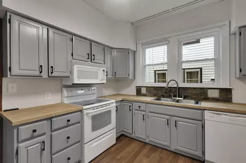 Kitchen - 123 E Johnson St, Upper Sandusky, OH 43351 photo 3 of 5