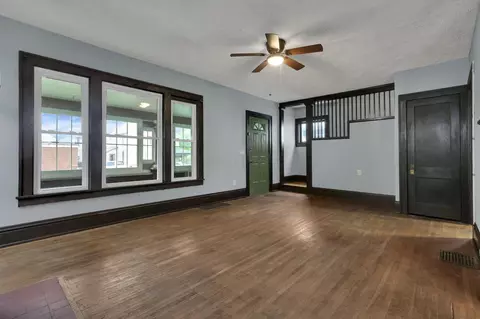 Living - 123 E Johnson St, Upper Sandusky, OH 43351 photo 3 of 11