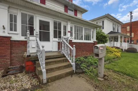 Exterior - 123 E Johnson St, Upper Sandusky, OH 43351 photo 7 of 17