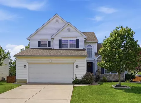 918 Lockmead Ct, Pataskala, OH 43062