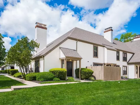 414 Edinburgh Rd, Dublin, OH 43017