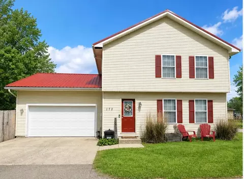 172 Lake St, Buckeye Lake, OH 43008