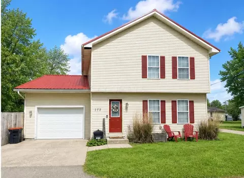 172 Lake St, Buckeye Lake, OH 43008