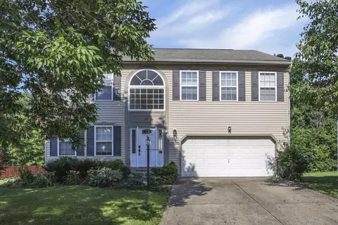 49 Knights Bridge Dr W, Pickerington, OH 43147