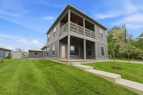 55 East St, Buckeye Lake, OH 43008