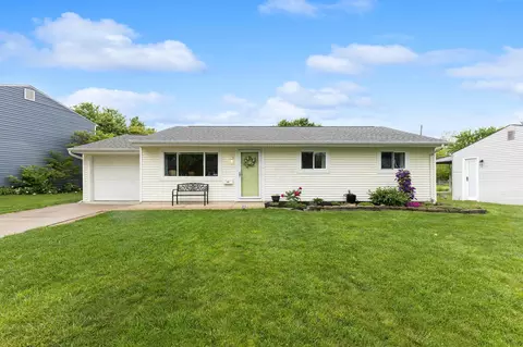 4550 Paxton Dr S, Hilliard, OH 43026