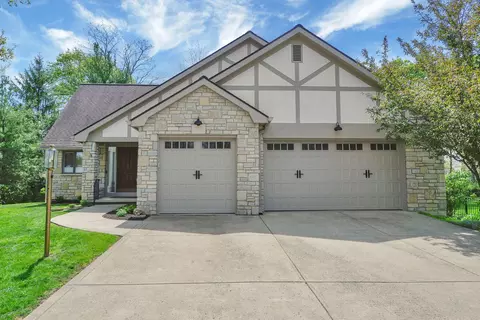 421 Heather Ln, Powell, OH 43065