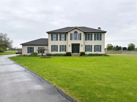 2075 Eckard Rd, Centerburg, OH 43011