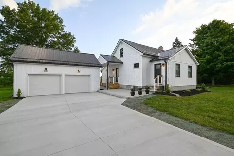 5277 Newmans Cardington Rd E, Cardington, OH 43315