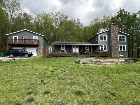 13950 W Carlisle Rd, Frazeysburg, OH 43822