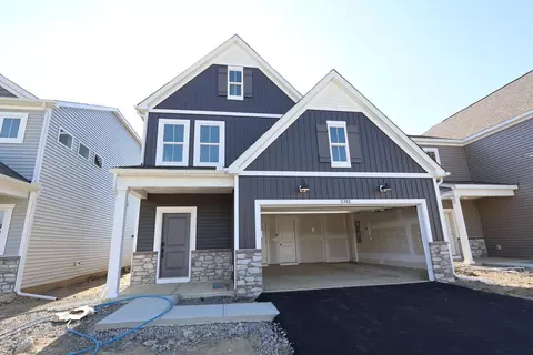 5743 Valleydale Rd, Powell, OH 43065