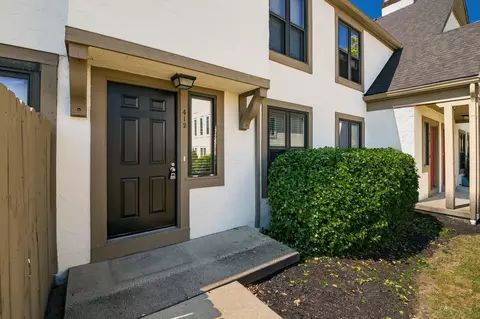 412 Edinburgh Rd, Dublin, OH 43017