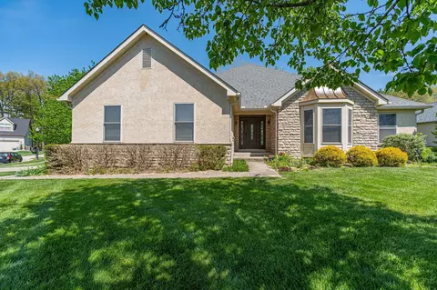 405 Connors Grv, Columbus, OH 43213