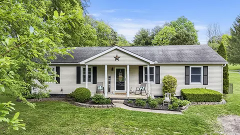 10080 16th Rd SW, Stoutsville, OH 43154