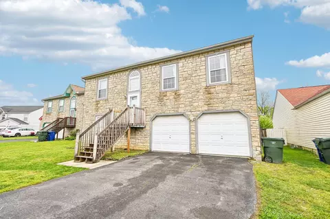 1994 Arden Forest Ln, Columbus, OH 43223