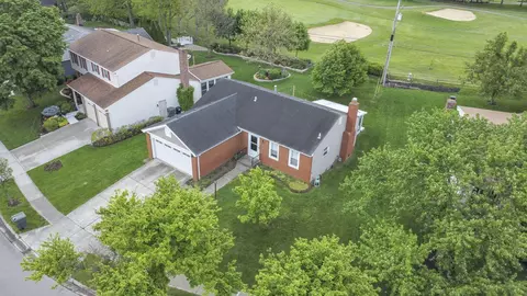 3513 En Joie Dr, Columbus, OH 43228