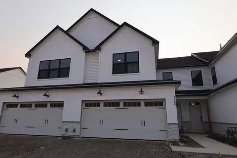 5666 Dutch Ln, Powell, OH 43065