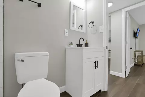 Bath - 3237 E 12th Ave, Columbus, OH 43219 photo 1 of 3