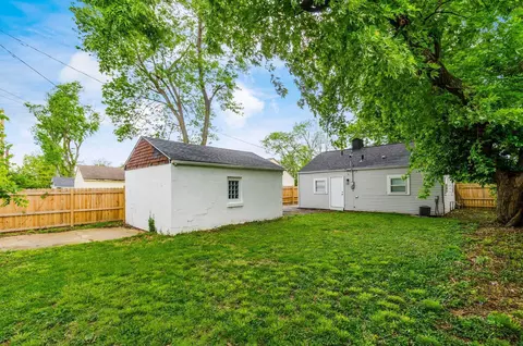 Exterior - 3237 E 12th Ave, Columbus, OH 43219 photo 4 of 7