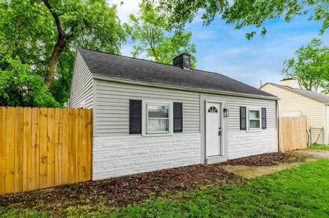 Exterior - 3237 E 12th Ave, Columbus, OH 43219 photo 5 of 7