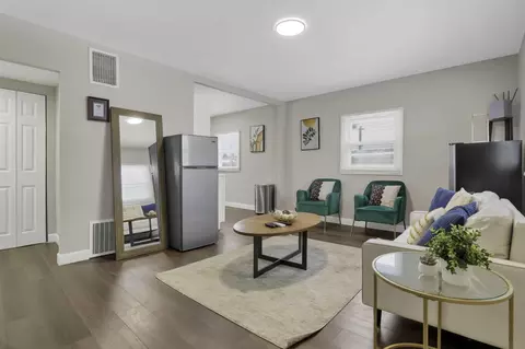 Living - 3237 E 12th Ave, Columbus, OH 43219 photo 1 of 5