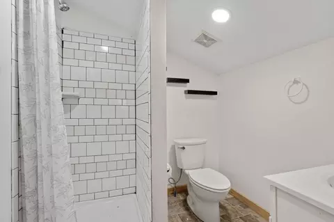 Bath - 5461 State St, Albany, OH 45710 photo 2 of 2