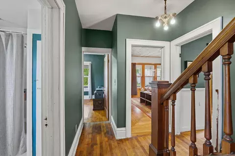 Entry Way - 5461 State St, Albany, OH 45710 photo 3 of 8
