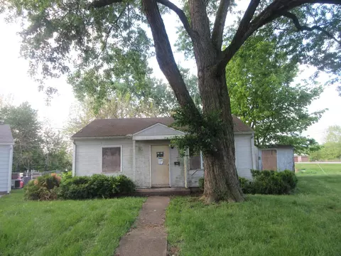 745 Cherokee Dr, Lancaster, OH 43130