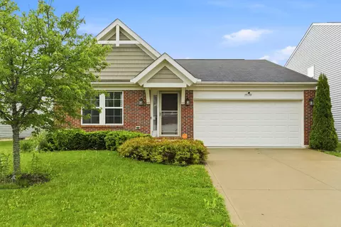 7579 Maple Trunk Dr, Canal Winchester, OH 43110