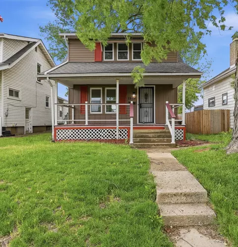 2584 Eakin Rd, Columbus, OH 43204