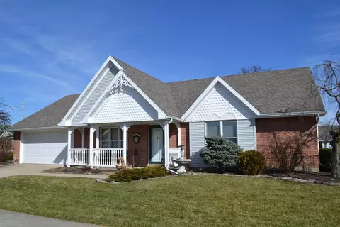5866 Oldham Dr, Springfield, OH 45503